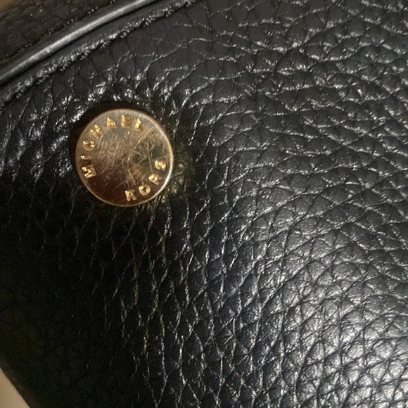 MICHAEL KORS Black Leather Handbag - Excellent Condition - Picture 9 of 11